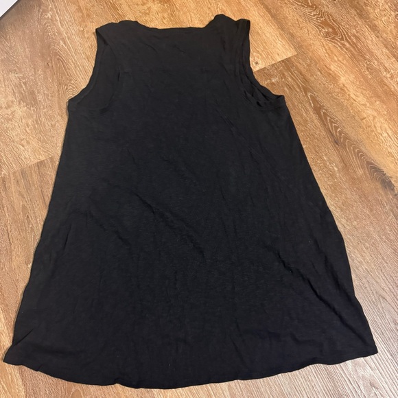 🐶 Athleta Lightweight Tank Top - Picture 5 of 5